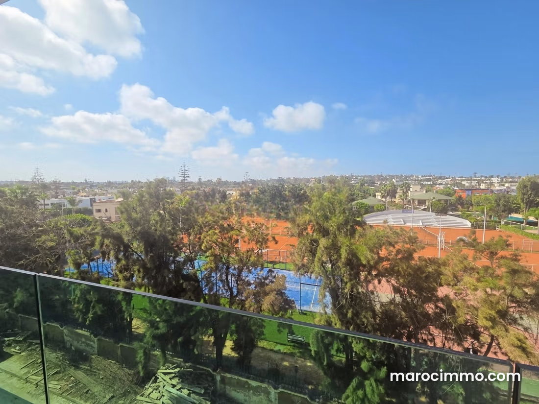 Furnished 58 m² Apartment with Terrace and Parking, Bourgogne, Casablanca — Casablanca