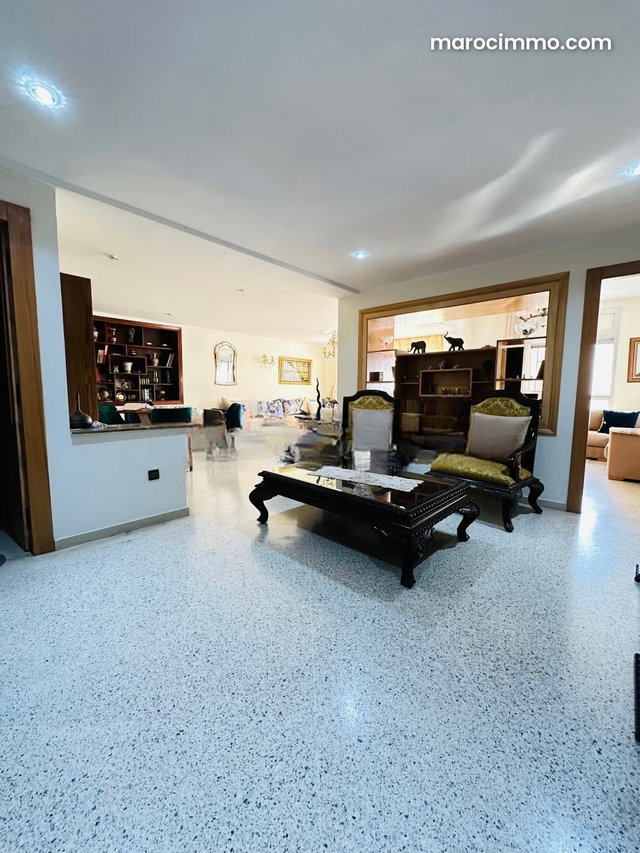 Appartement à vendre à Casablanca Quartier Palmier — 2