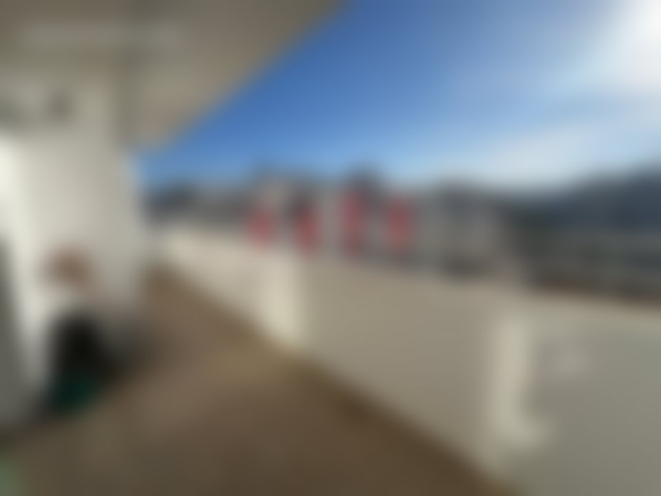 Grand appartement avec terrasse à Racine Casablanca