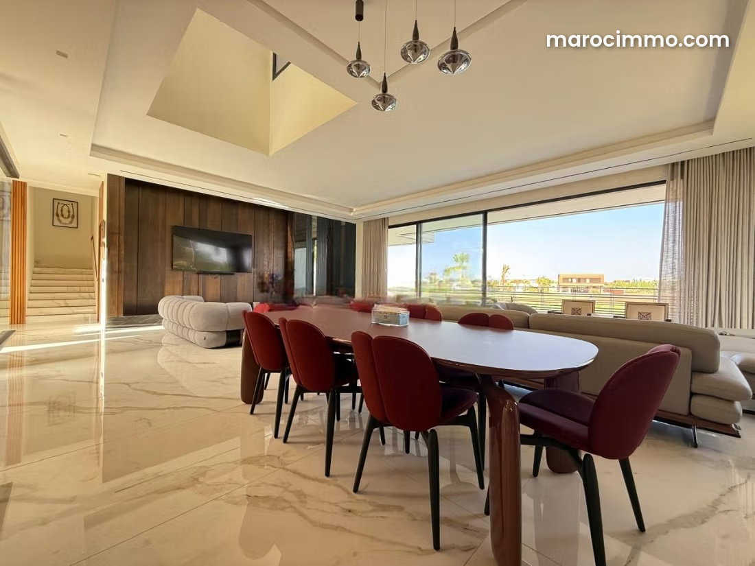 Villa neuve 700 m² avec double piscine, golf d'Amelkis, Marrakech — Marrakech