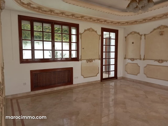 Villa4000m usage bureau a souissi — 2