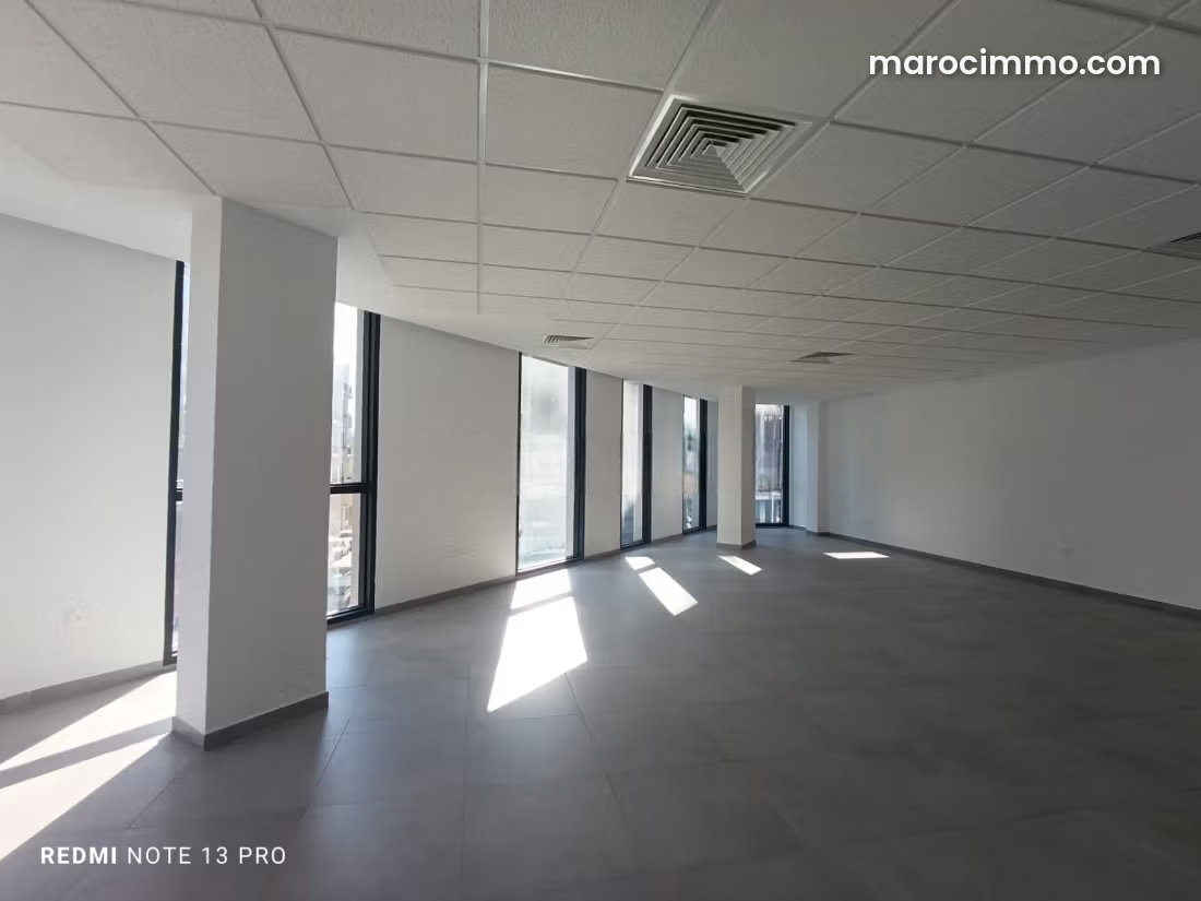 70 m² Office for Sale Near Casablanca Finance City — Casablanca