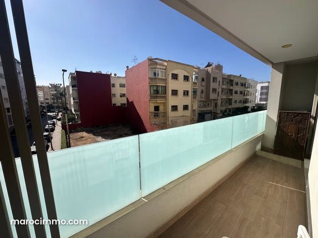 Vente d'un bel appartement à Quartier Bachkou. 3 chambres agréables. Service de concierge et climatisation — 2