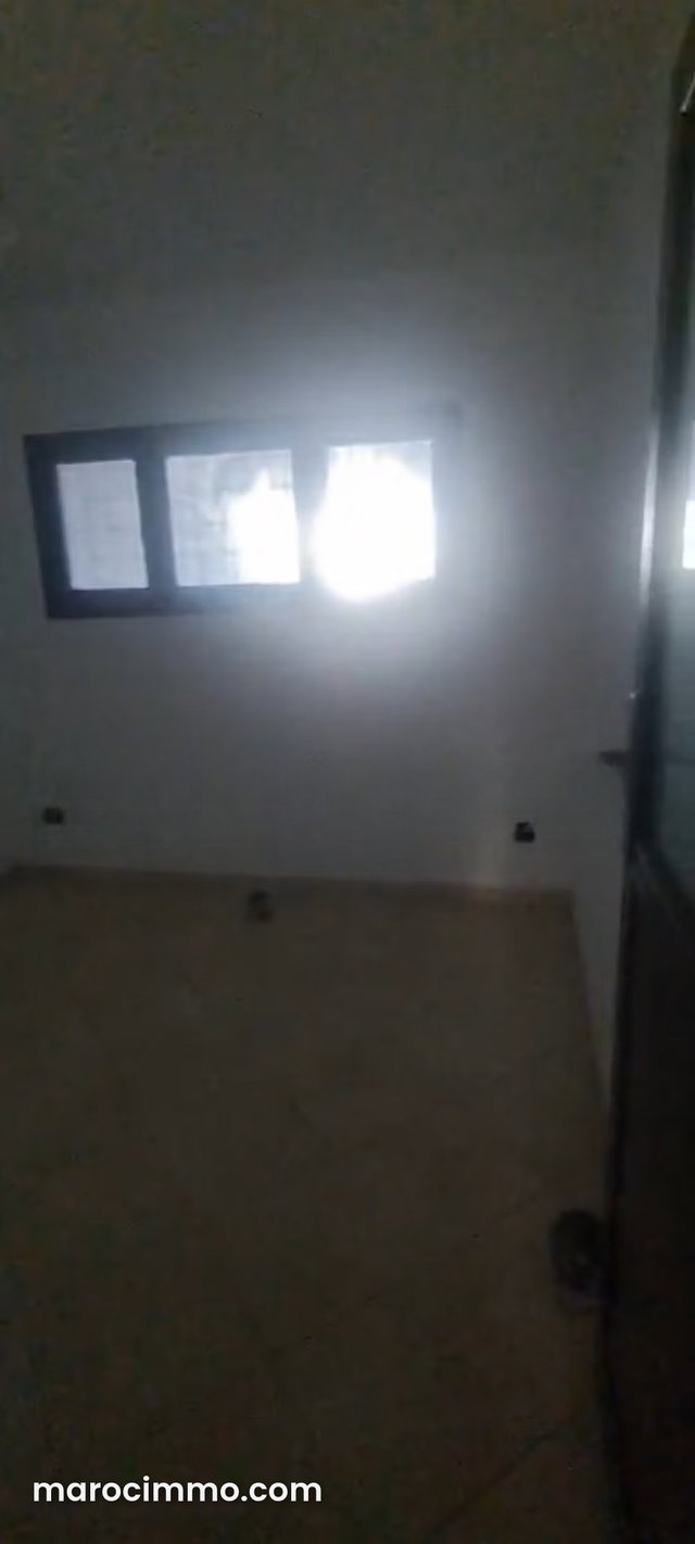 Bureau à louer sur agdal 120 m² 3 pièces — 4