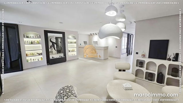 Fonds de commerce à vendre à Guéliz, Marrakech — centre de beauté — 167 m² — 4