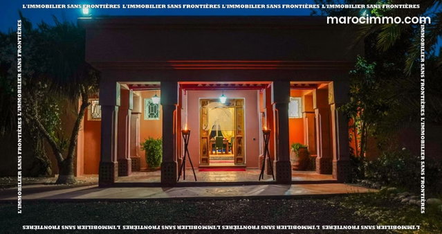 Villa meublée à louer à Route de Fès, Marrakech — 2 piscines privées — 2 hectares — 2