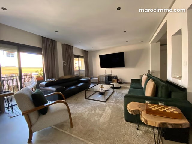 Apartment with Terraces and 3 Bedrooms in Gueliz — 4