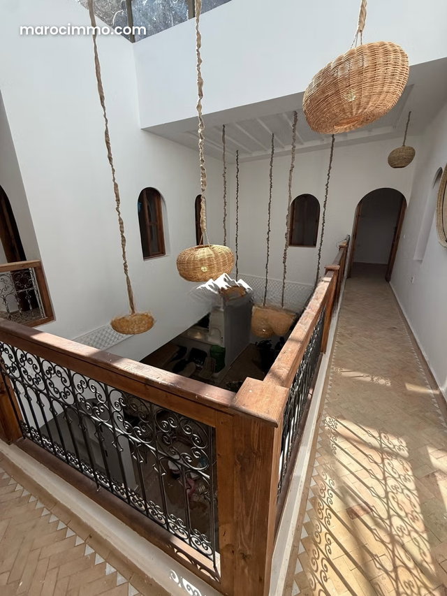 Buy Your Riad in Bab Lhmar. 5 Beautiful Bedrooms. Pool and Air Conditioned — 3