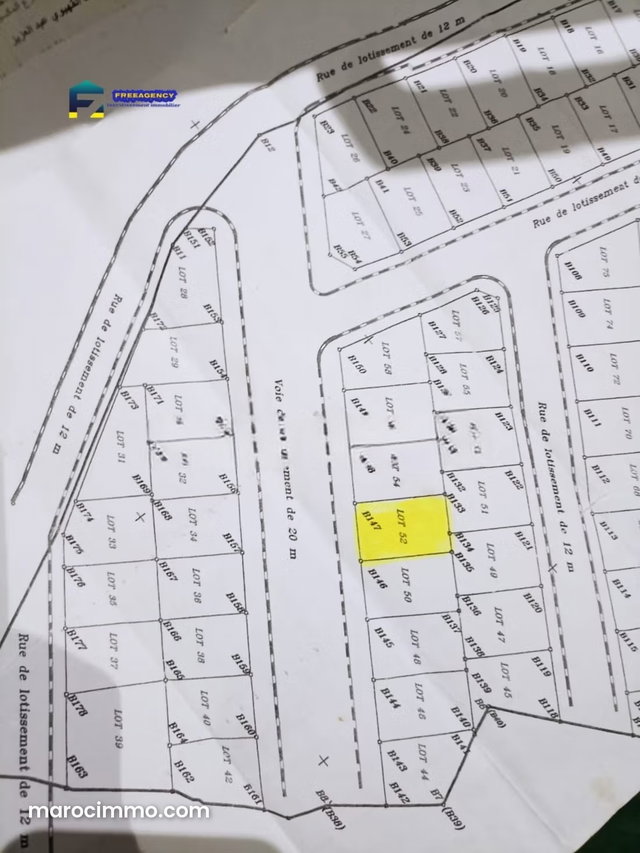 Terrain R4 à vendre – Région Tanga Balia, — 2
