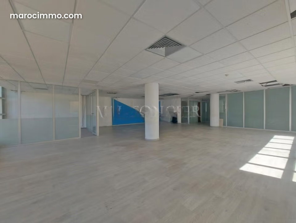 Office Space for Rent 240m2 in Sidi Maarouf, Casablanca