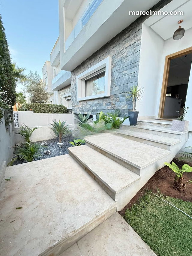 Villa à Vendre de 358.0 m² à Bouskoura, Bouskoura — 3