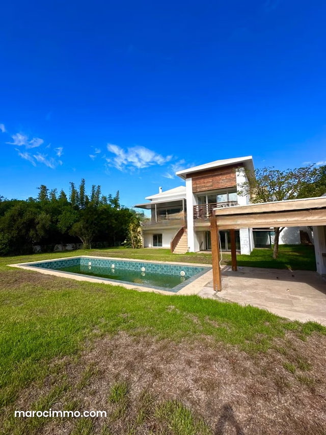 Magnifique Villa Vue Golf à Bouskoura — 2