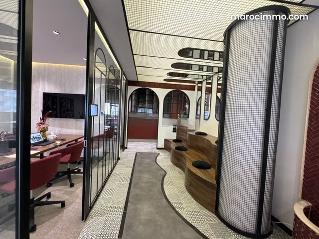 Bureau Neuf Meublé De 254 M² En Location Sur CFC — 4