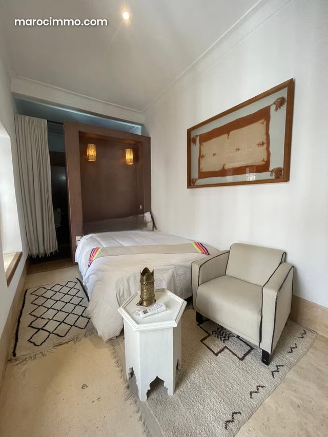 Superbe riad à vendre à beb dekkala. Superficie 234 m² — 5