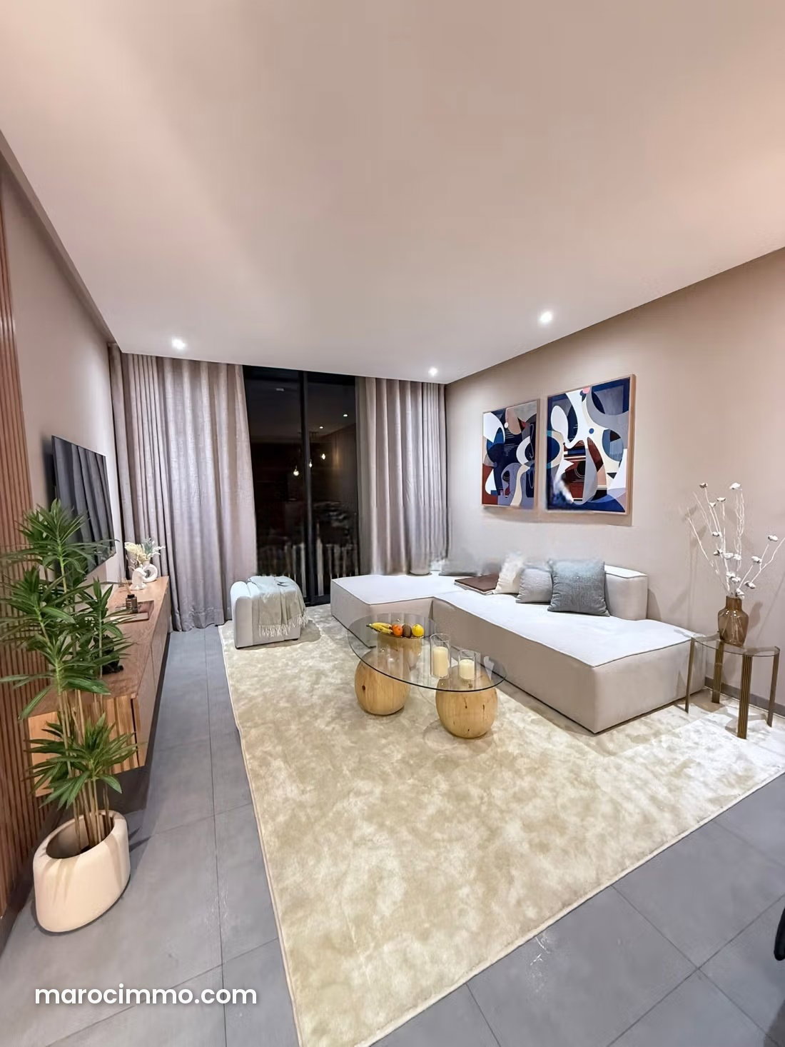 Furnished Apartment with Terrace in Racine, Casablanca — Casablanca