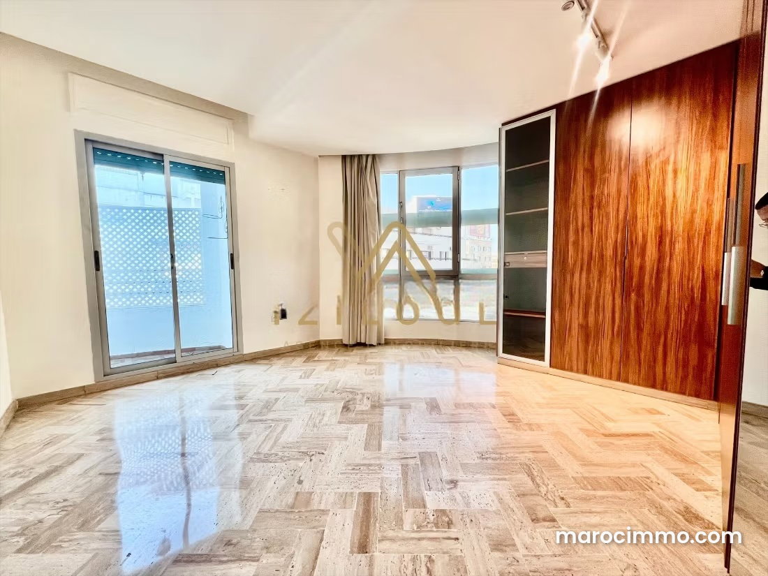 154 sqm Apartment with Terrace in Racine, Casablanca — Casablanca