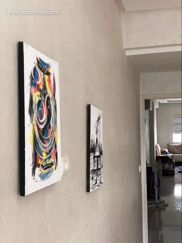 Bel appartement à vendre à Agdal. 3 chambres agréables. Meublé — 4