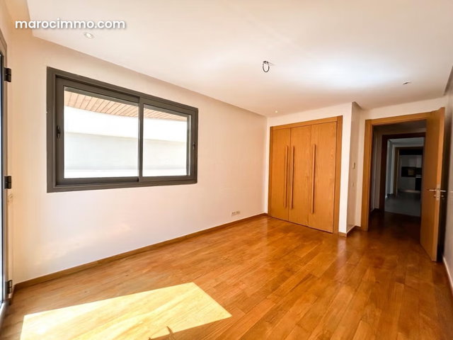 Appartement vue sur mer au coeur de la marina — 2