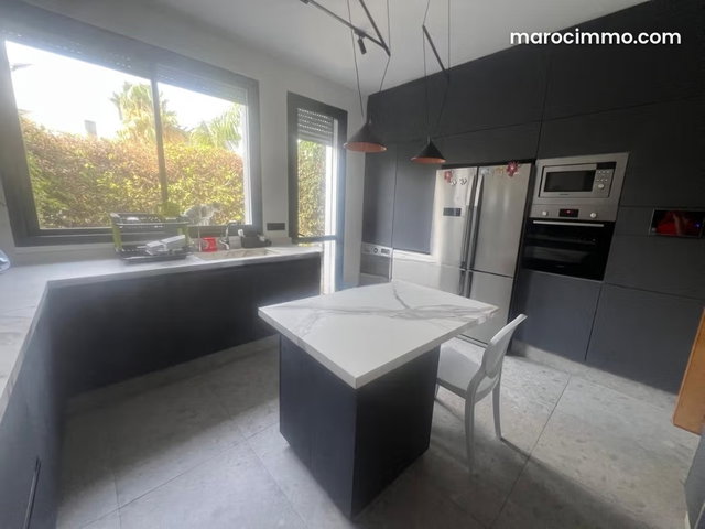 Villa à vendre à Bouskoura — 3
