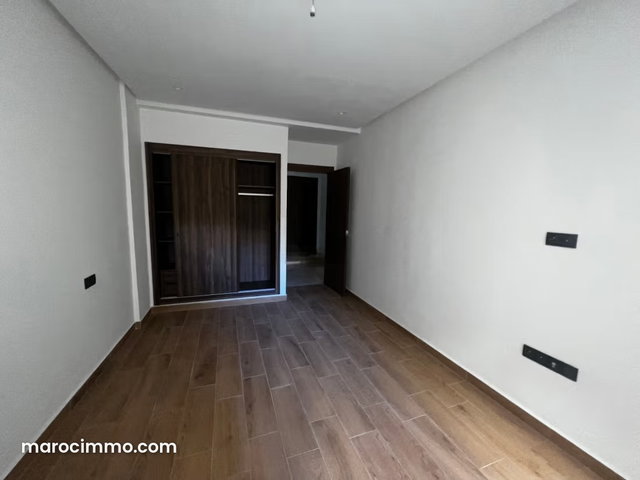 Appartement Haut Standing – 216 m² – Centre Ville — 3