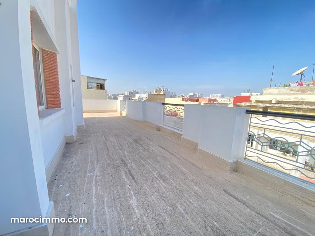 85 m² Apartment with Terrace for Rent in Maarif, Casablanca — Casablanca