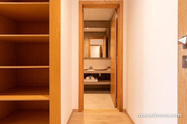 Bel appartement en location à Ferme Bretonne Hay Arraha. Surface totale 100 m². Porte blindée et système de double vitrage — 5