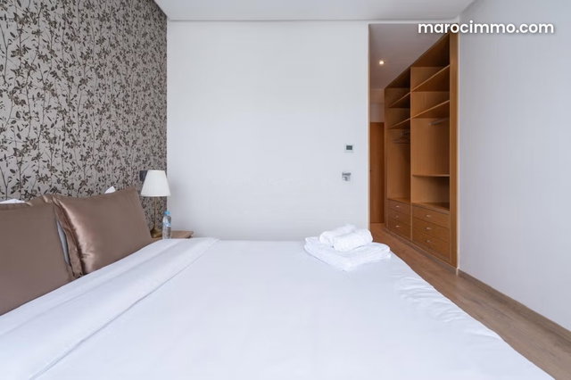 Bel appartement en location à Ferme Bretonne Hay Arraha. Surface totale 100 m². Porte blindée et système de double vitrage — 4