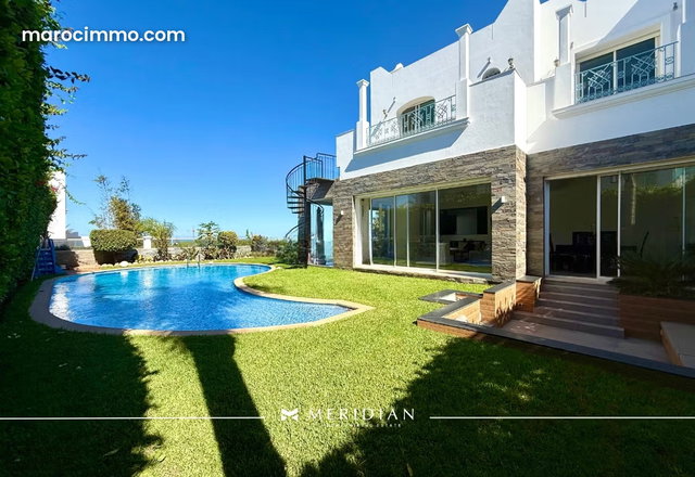 Charming Villa in Ain Diab Residence — 2
