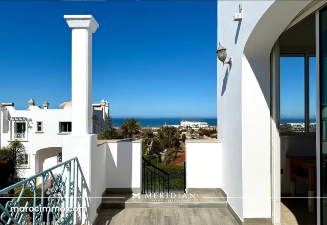 Charming Villa in Ain Diab Residence — 3