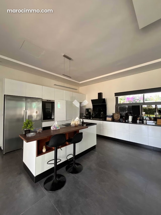 Villa à Vendre de 1003.0 m² à Marrakech, Route De Fes Atlas Amelkis — 5