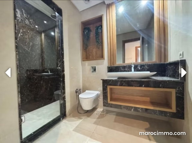 Bel appartement en location à Casablanca Finance City. Surface totale 135 m². Meublé — 4