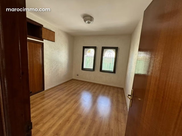 Renovated Villa for Professional Use — 5