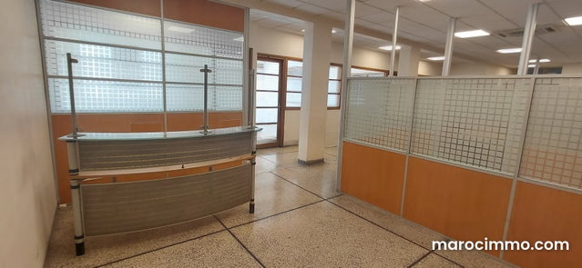 Open space exclusif de 274 m2 call center — 2