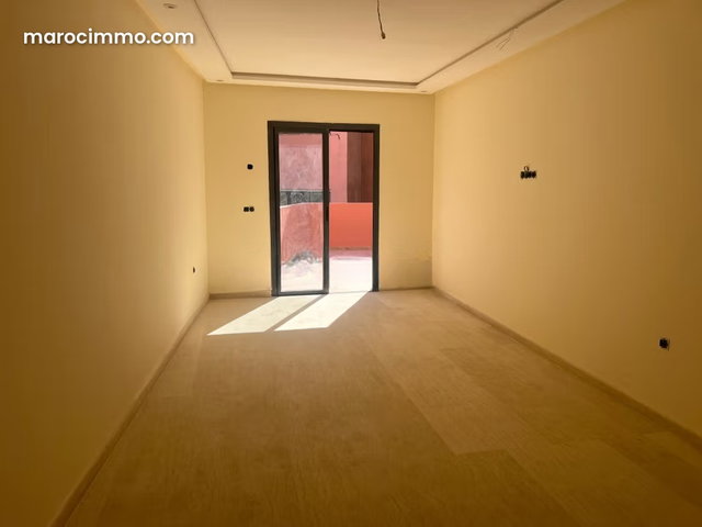 Apartment for Sale in Hivernage. Total Surface 81 m². Terrace and Elevator — 4
