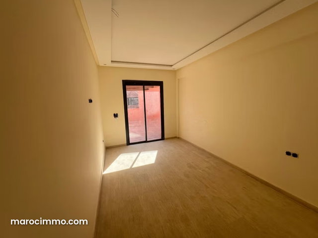 Apartment for Sale in Hivernage. Total Surface 81 m². Terrace and Elevator — 5