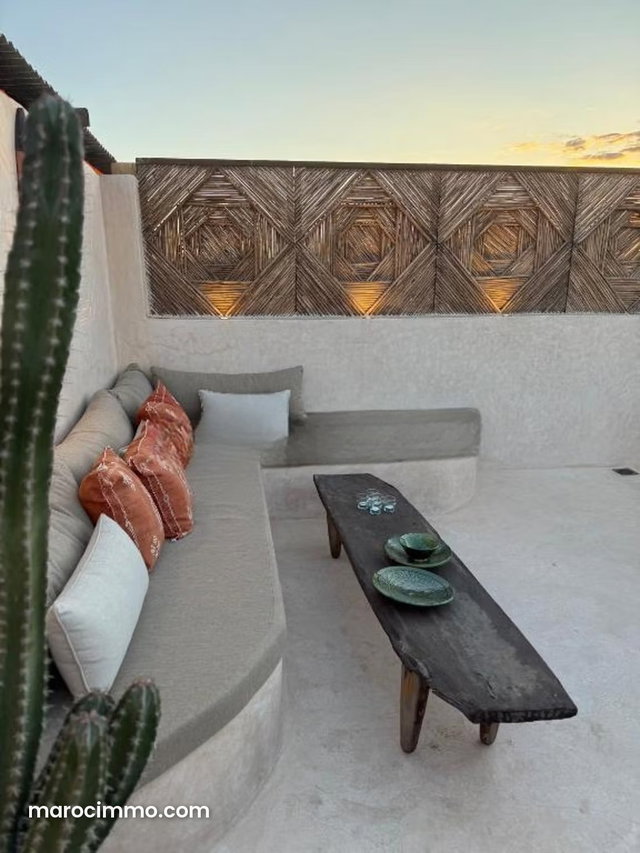 Vente Riad rénové Melkia avec bassin À Zaouia Abbassia — 4
