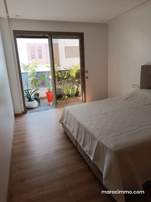 Appartement à louer non meublé — 5