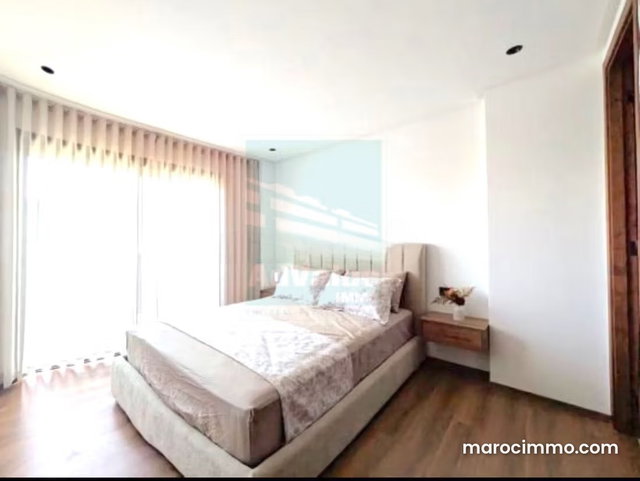 DL. 988: Magnifique studio meublé à CFC — 5