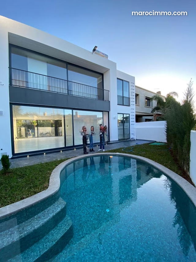 Luxurious Ultra Modern Villa for Rent — Casablanca