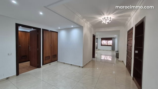 A louer Appt RDC 200m2 2ch Gauthier — 5