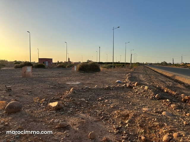 Terrain à la vente à Sidi Abdallah Ghiat. Superficie 180 m² — 5