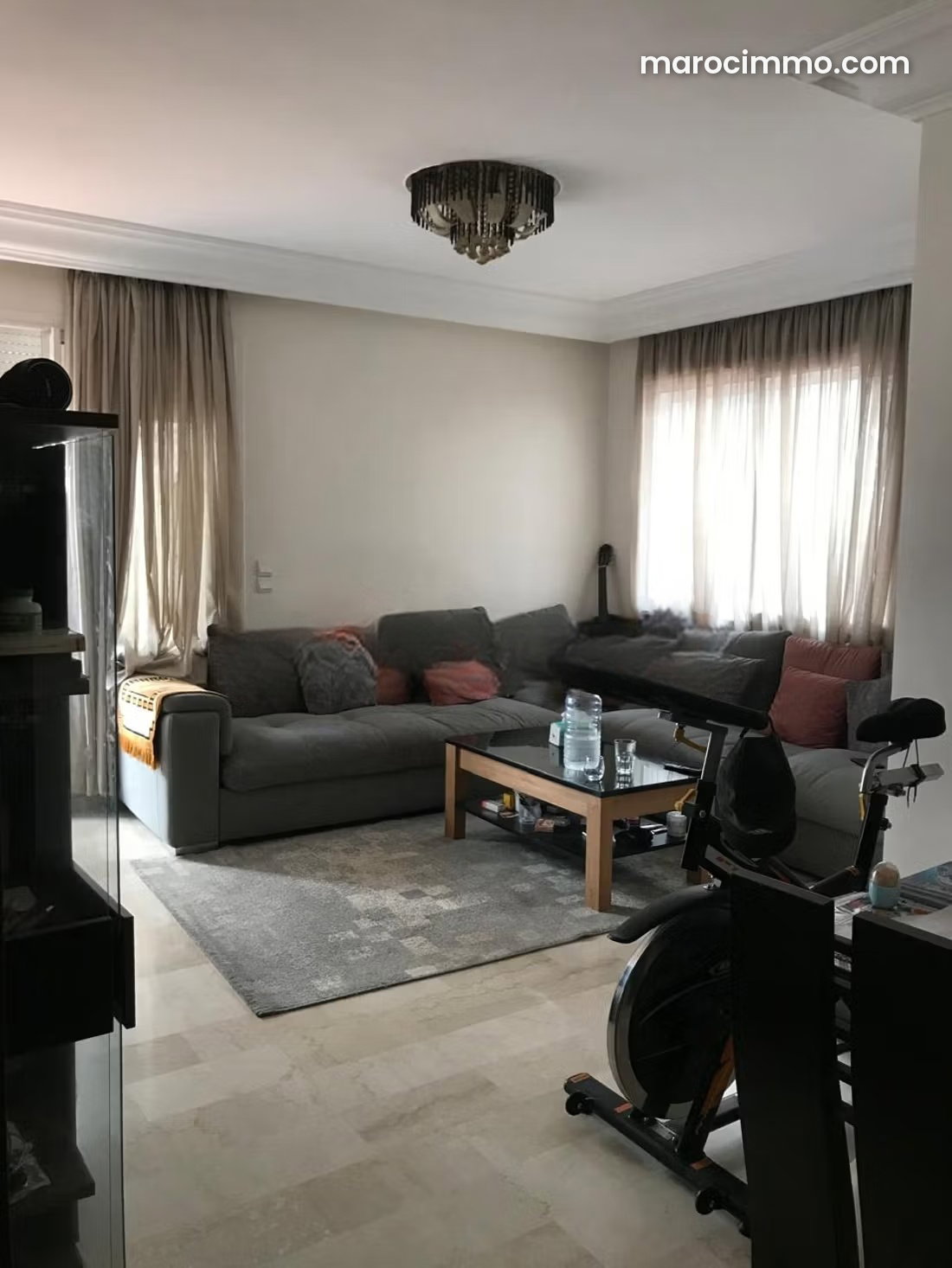 Apartment with Terrace and Garden in Maarif Extension, Casablanca — Casablanca