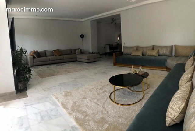 Superbe villa à louer à Ville Verte. Surface totale 420 m² — 5