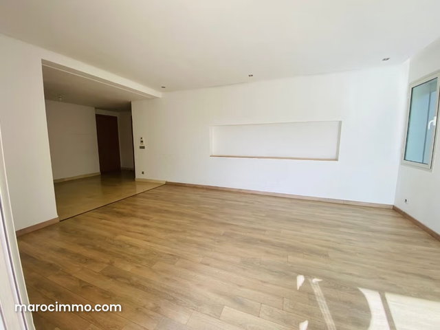 Appartement à louer à Ville Verte Prestigia 3 chambres — 4