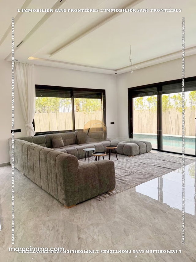 Villa meublée VNA à vendre – 400 m² – Piscine privée, Route de Fès km 9, Marrakech — 3