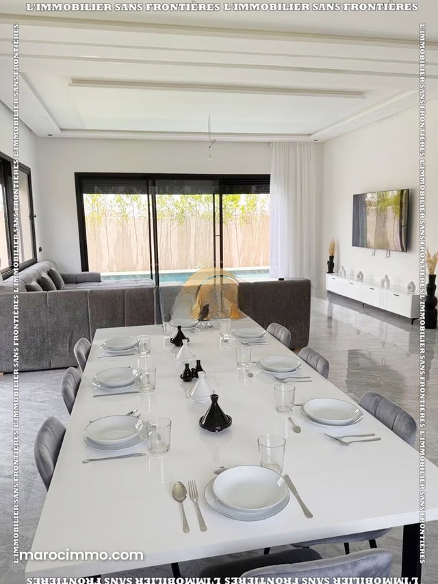 Villa meublée VNA à vendre – 400 m² – Piscine privée, Route de Fès km 9, Marrakech — 5