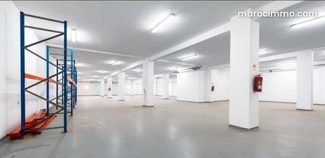 Bâtiment industrielle en location à Sapino. Surface totale 4000 m² — 5
