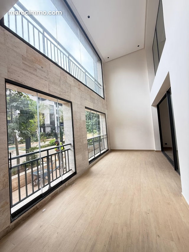 Très bel appartement à vendre souissi — 3