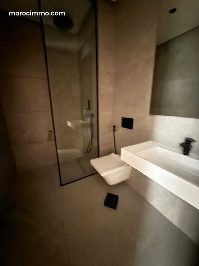 Très bel appartement à vendre souissi — 4