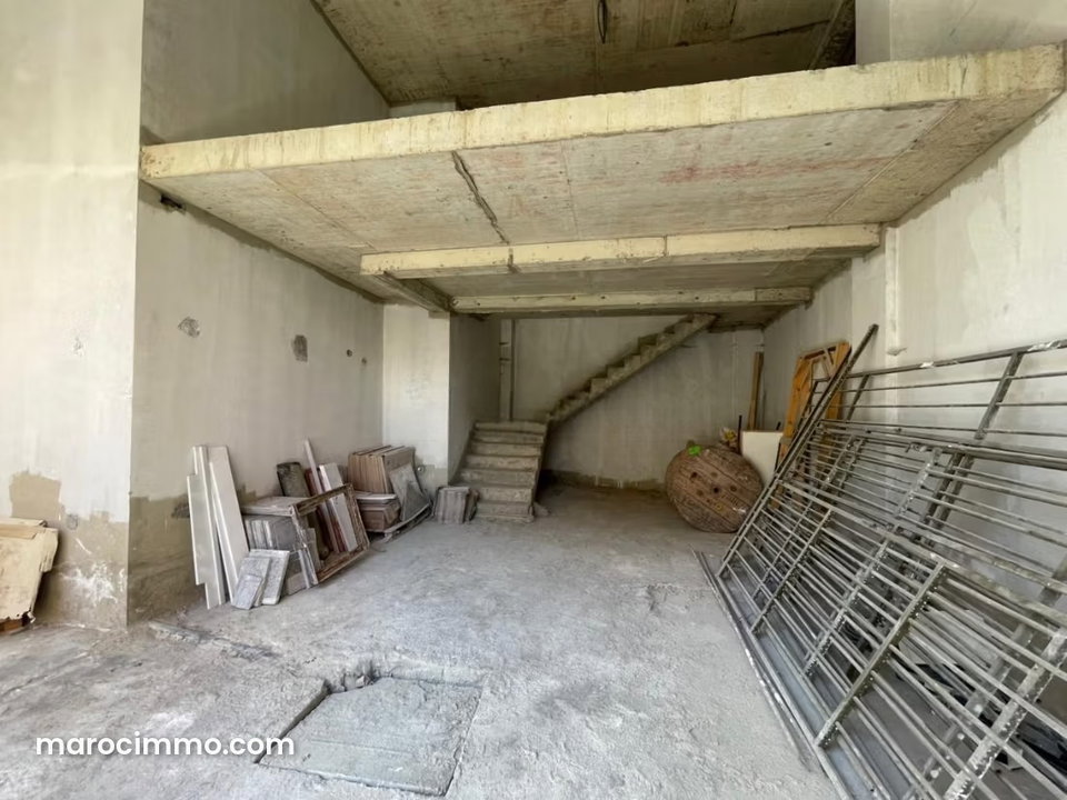 Small Commercial Space for Rent – Wilaya